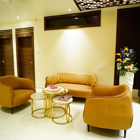 Orange Tree Hotels Нагпур Экстерьер фото