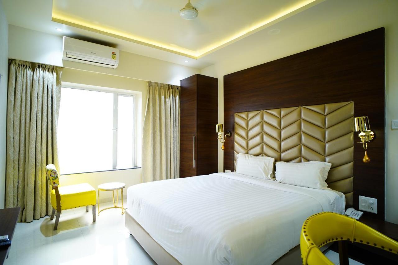 Orange Tree Hotels Нагпур Экстерьер фото