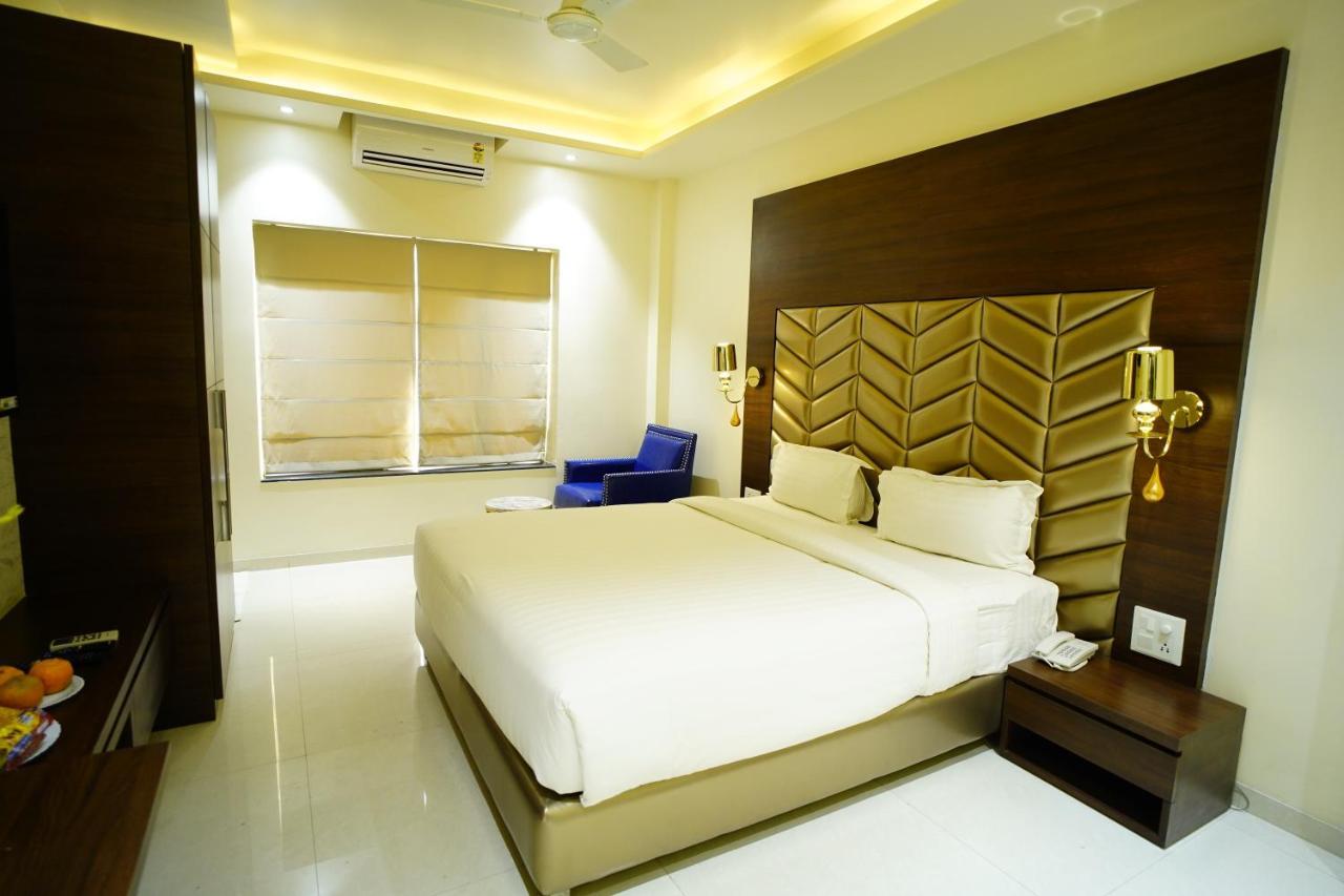 Orange Tree Hotels Нагпур Экстерьер фото