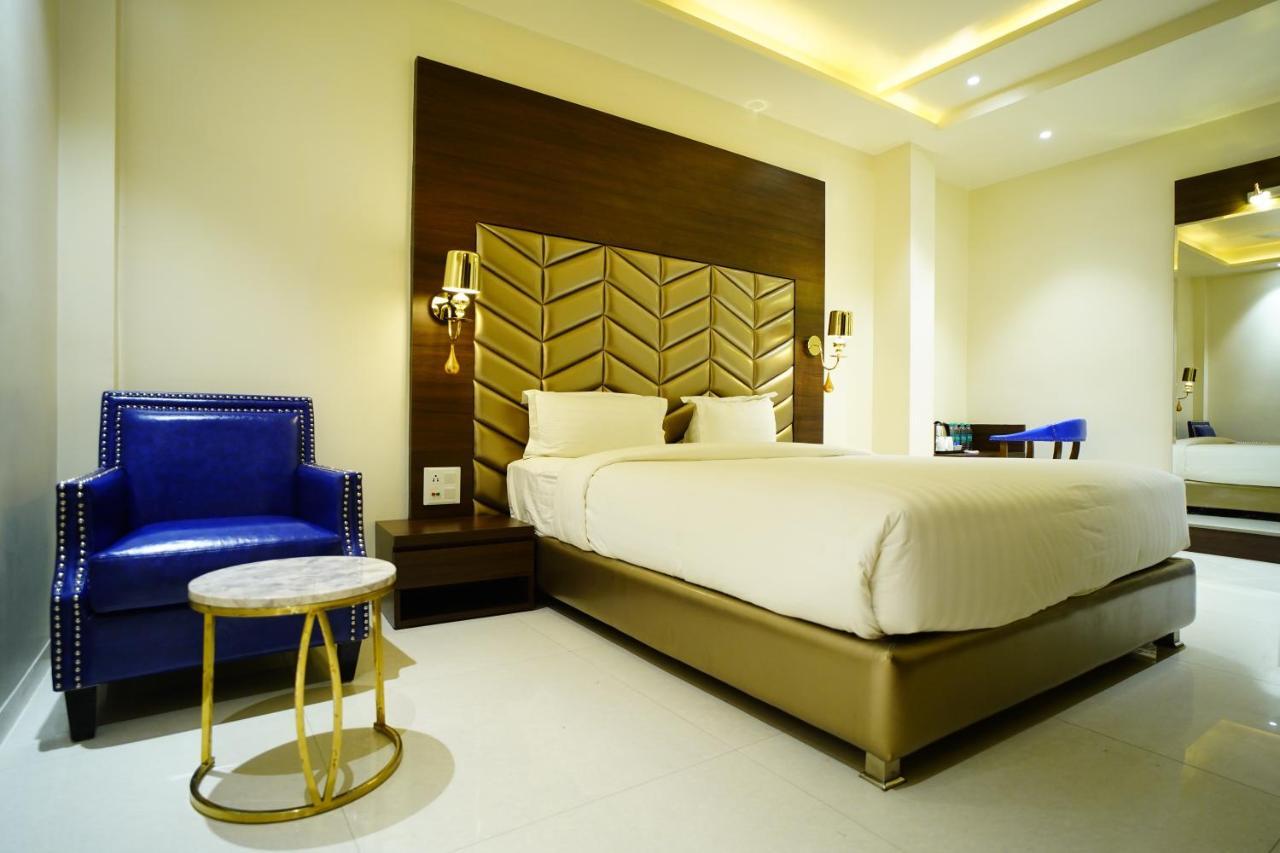 Orange Tree Hotels Нагпур Экстерьер фото
